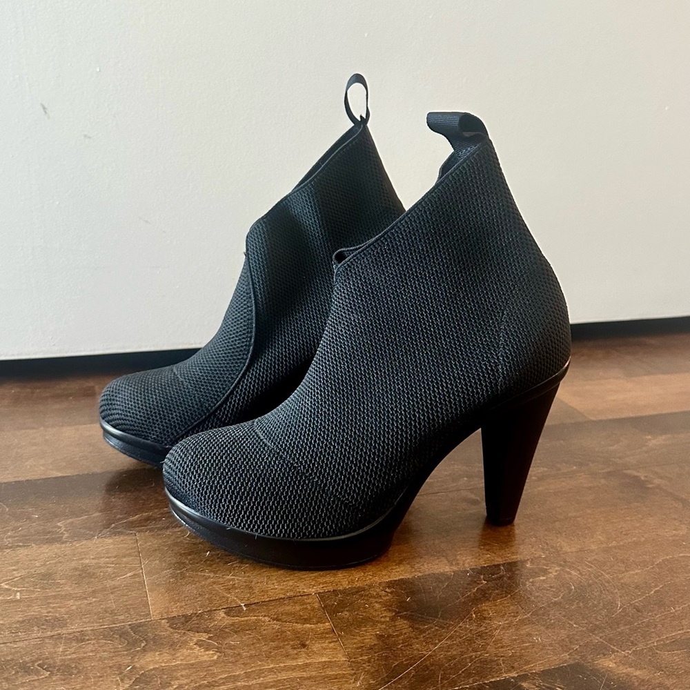 Barcelona Collective ankle boot size 8